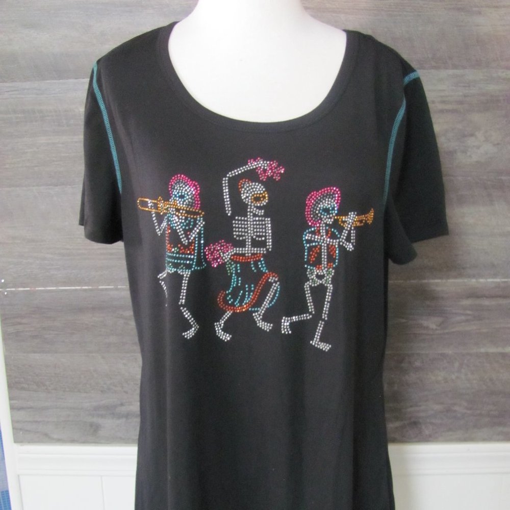 ONE WORLD LIVE & LET LIVE  LADIES MARIACHI SKELETON TEE